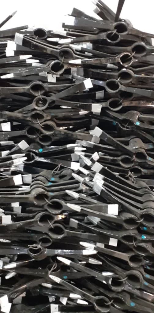 SR pickaxe (geti) — carbon steel pickaxe heads, multiple weights and colors thumbnail