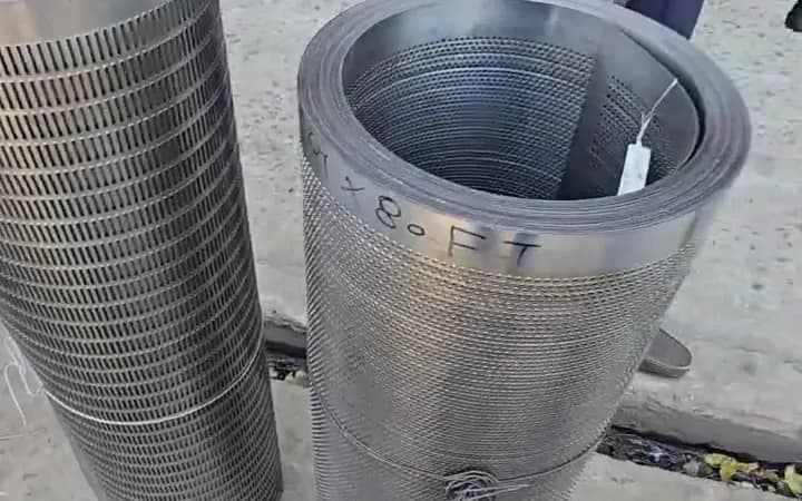 Round hole perforated sheet in close view
