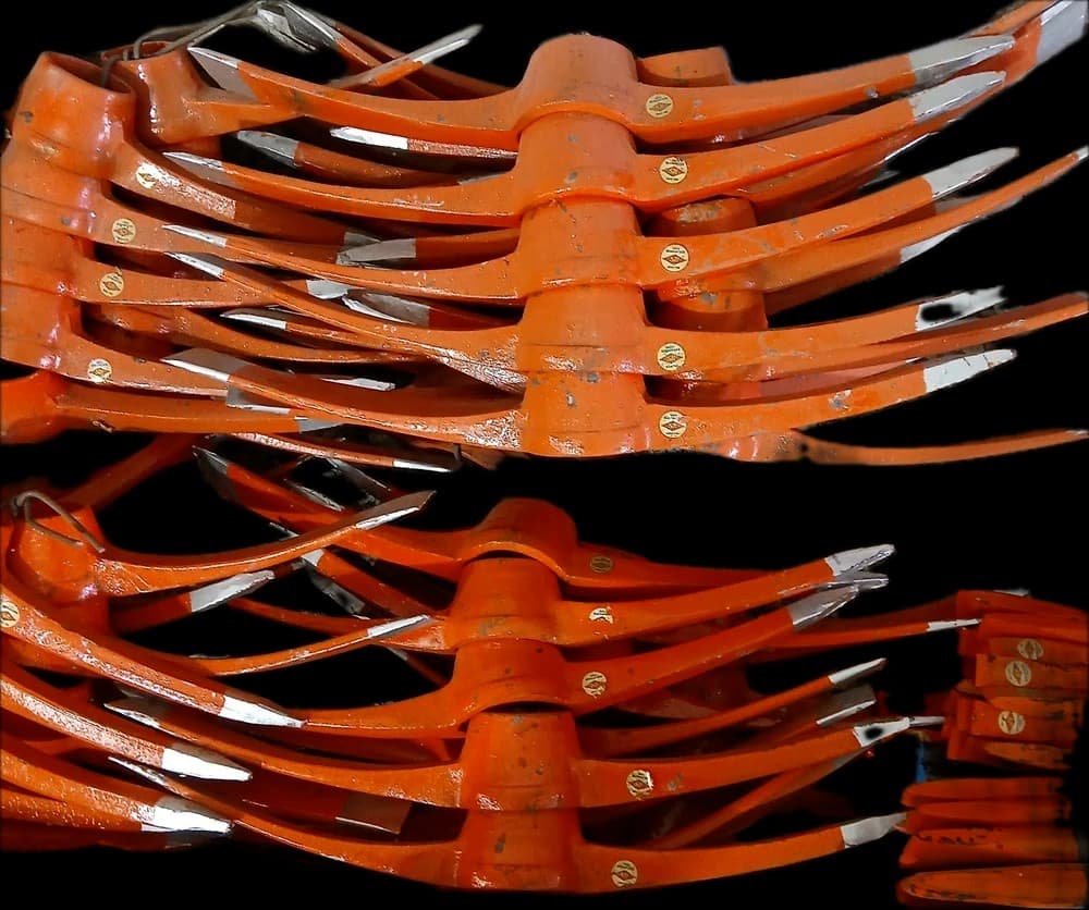 Pickaxe (Geti) - Image 1